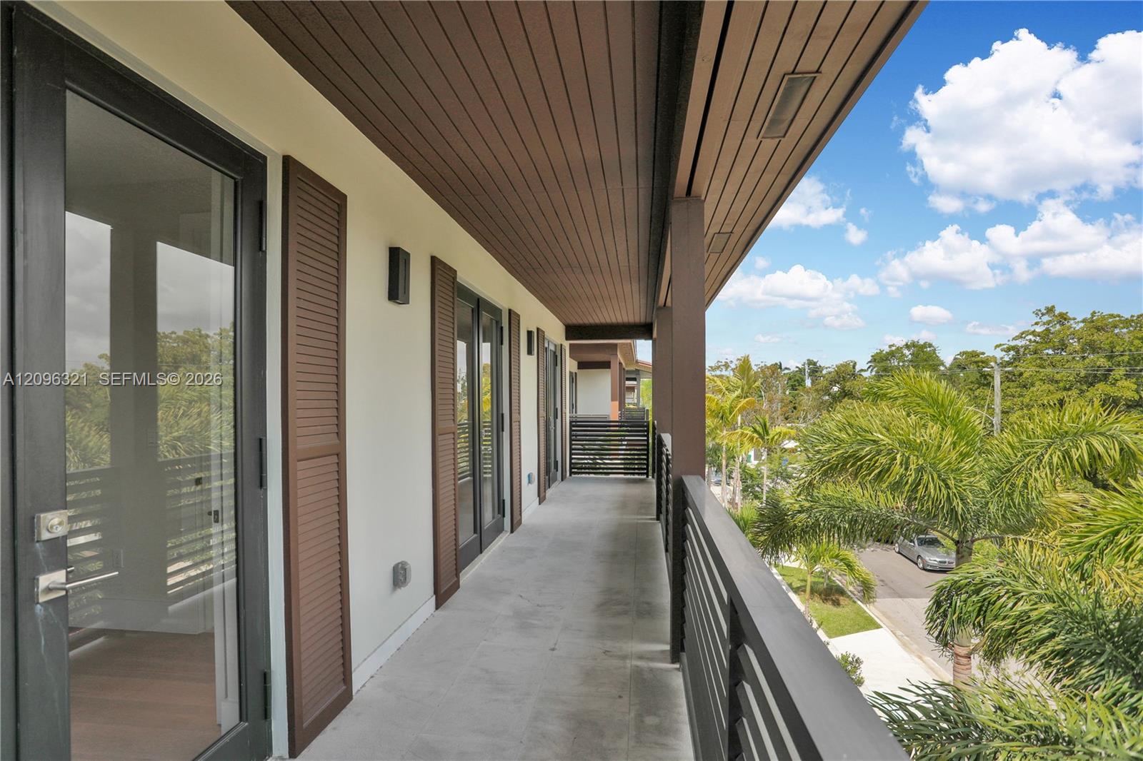 3550 W Glencoe Street Property Photo 57