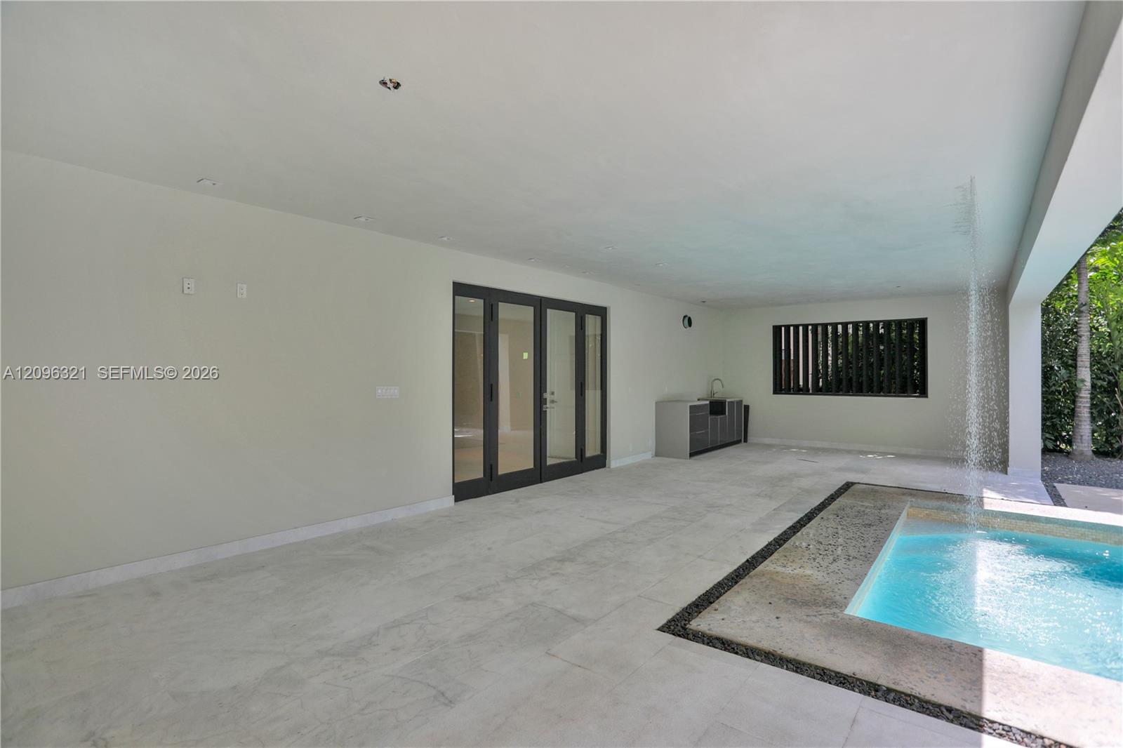 3550 W Glencoe Street Property Photo 62