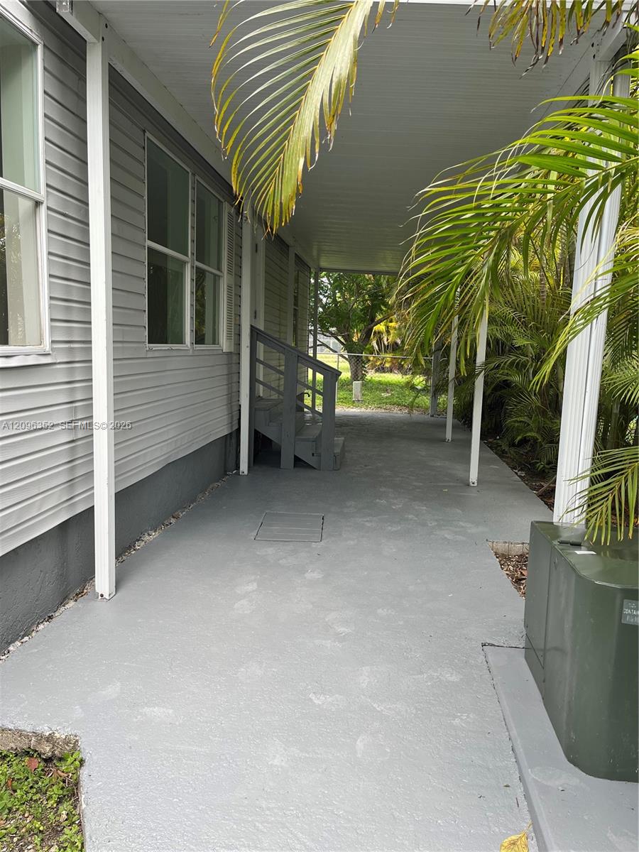 19800 Sw 180 Property Photo 25