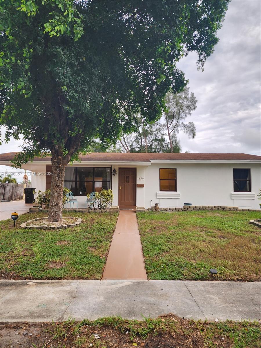 1459 42nd Street Property Photo 1