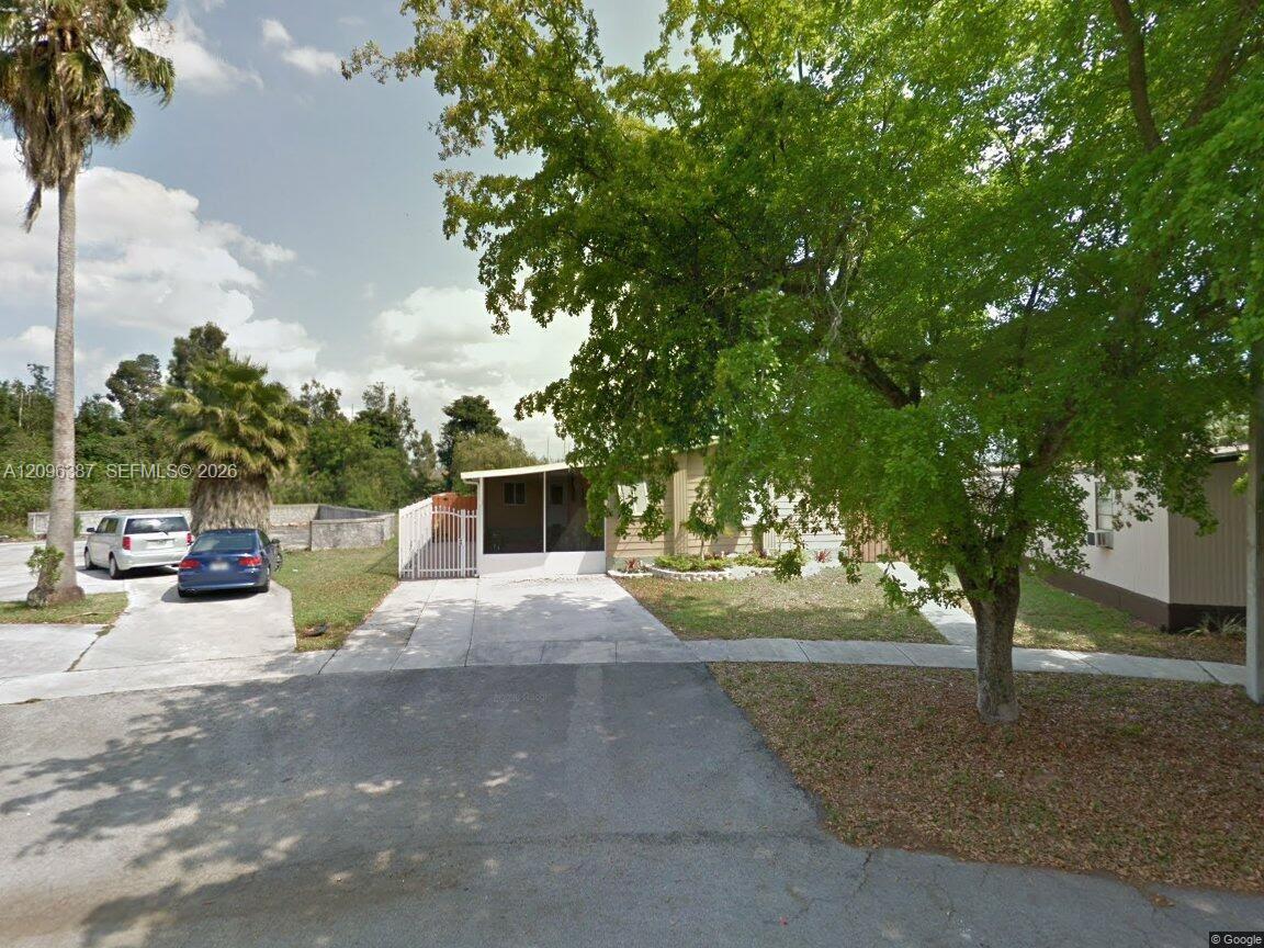 21750 Nw 1st Street Property Photo 1