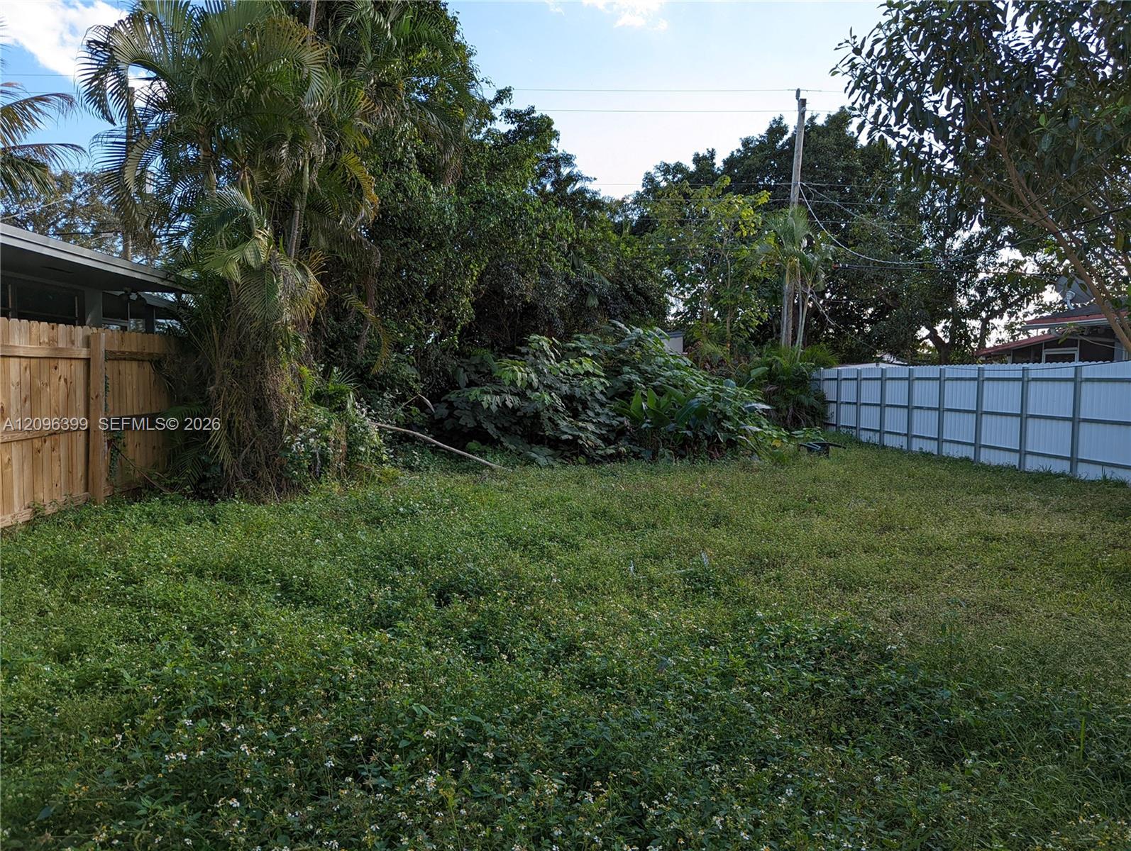 A12096399 Property Photo 8