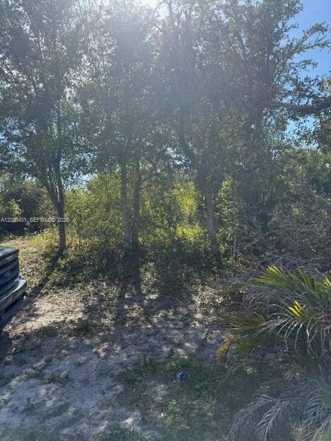 808 Fredeerick Reid Street E Property Photo 2