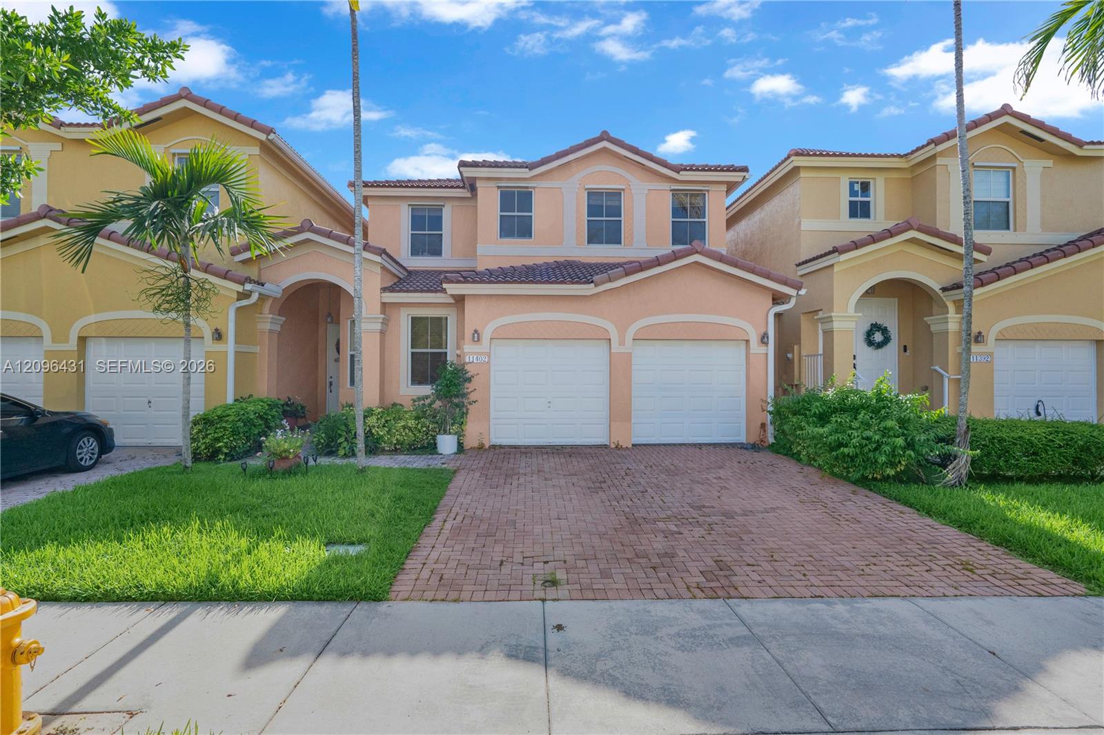 11402 Sw 137th Place Property Photo 1