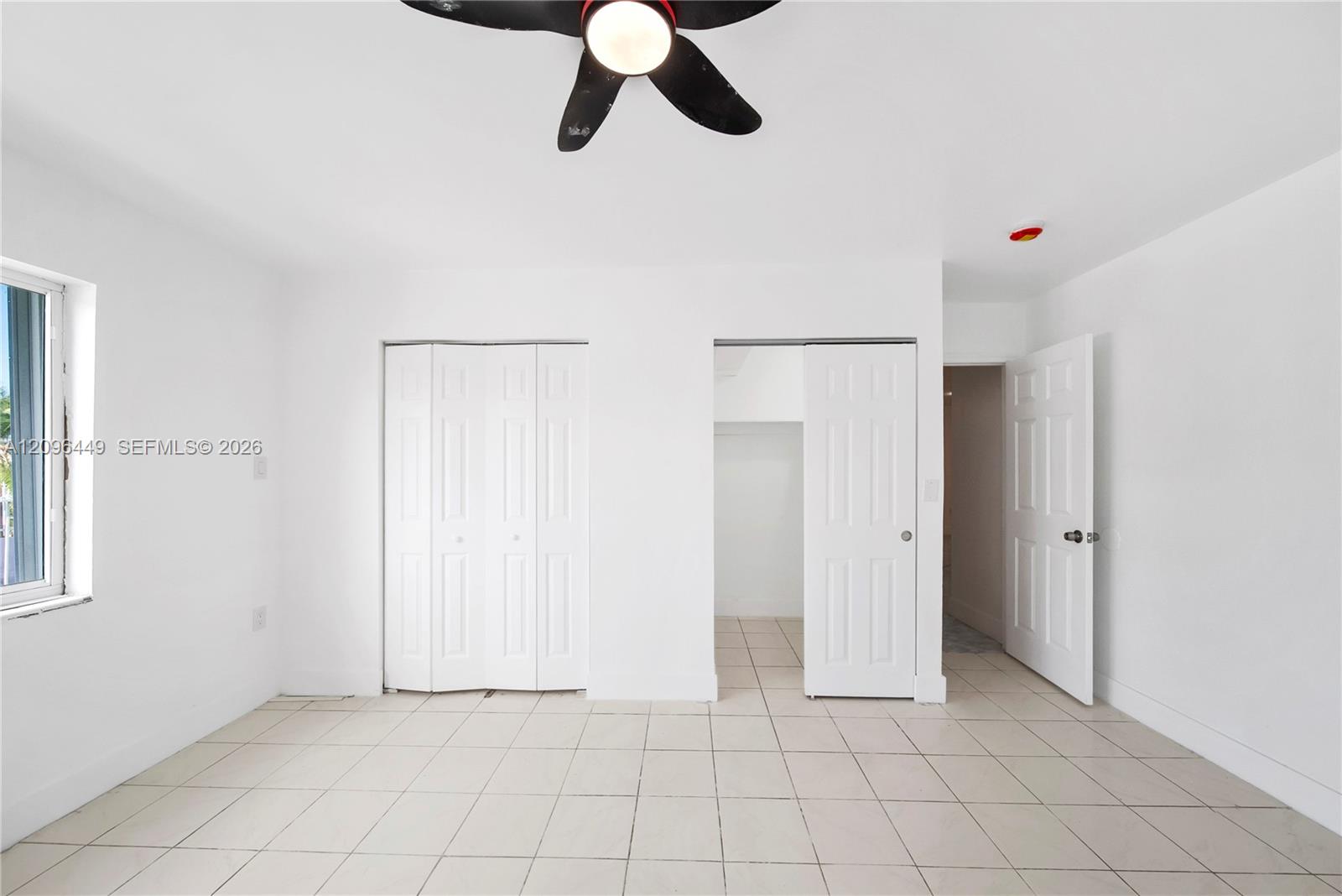 A12096449 Property Photo 13