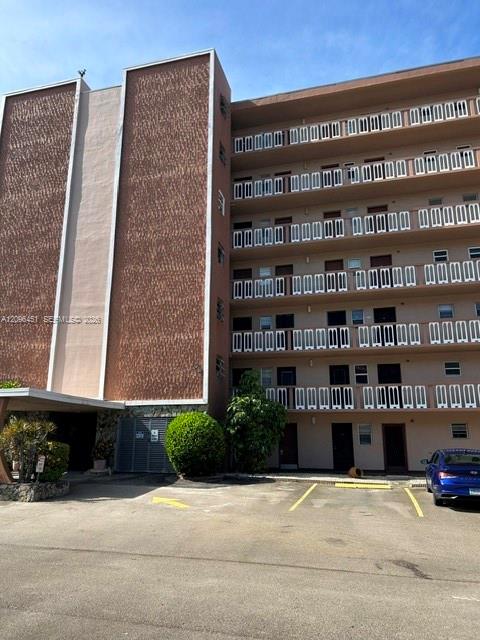 A12096451 Property Photo 3
