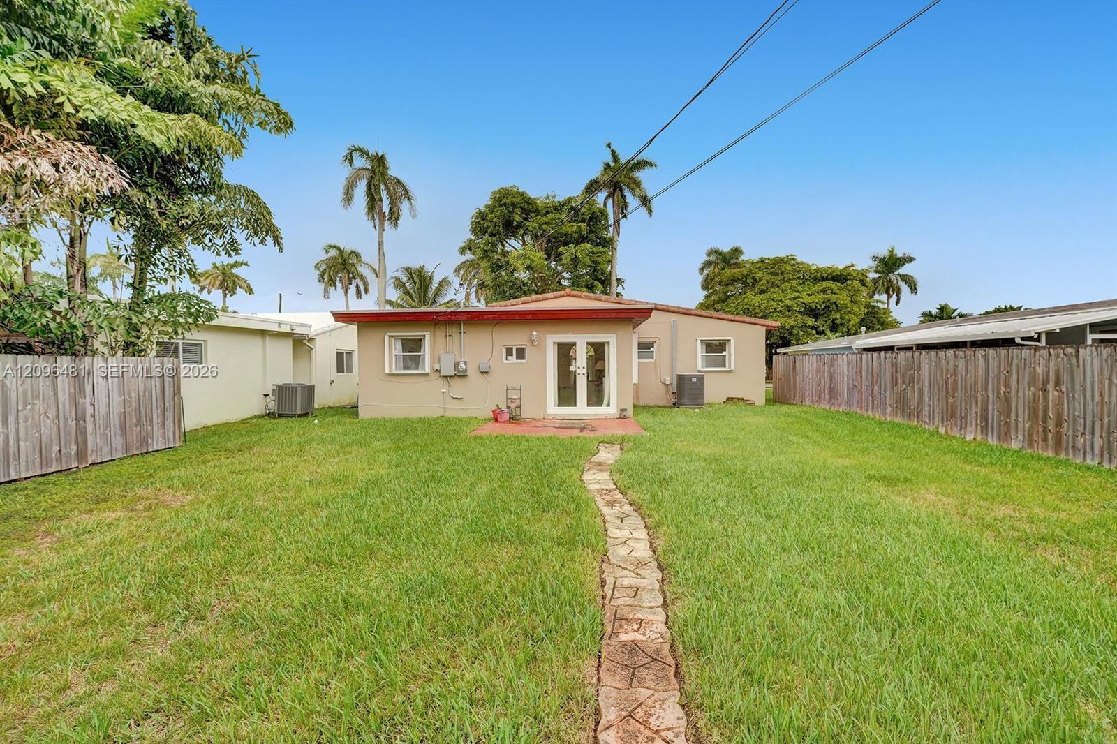 1506 Liberty Street Property Photo 3