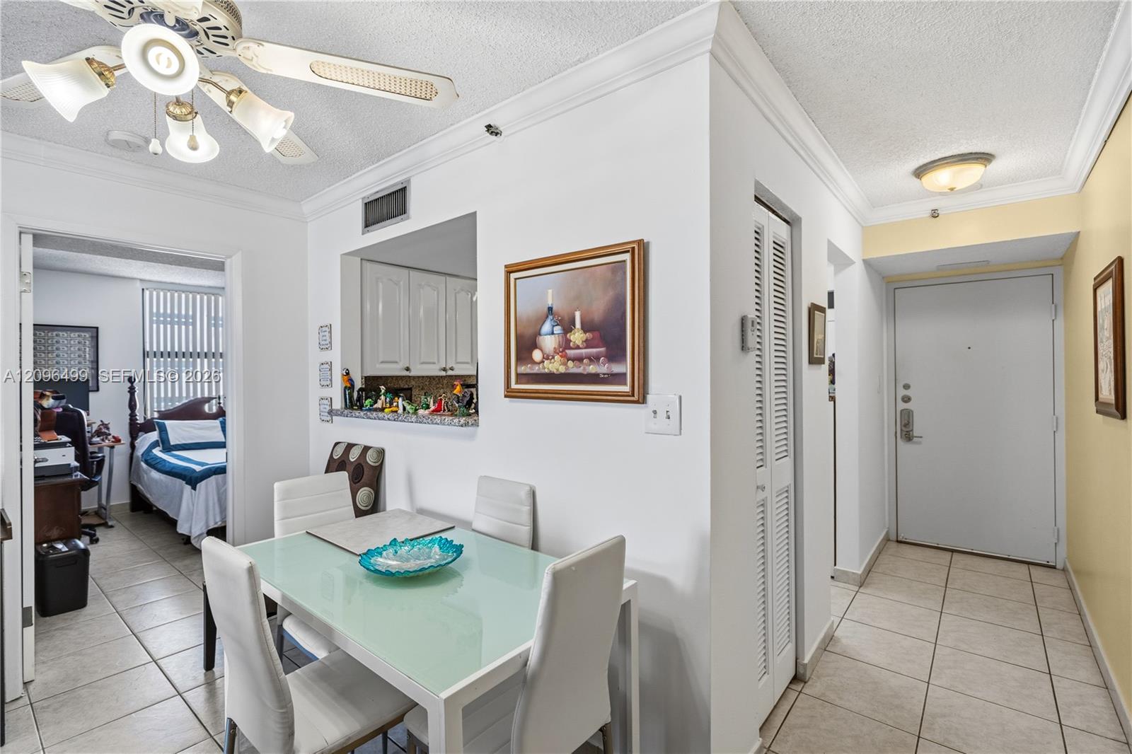 4301 Collins Avenue 901 Property Photo 16