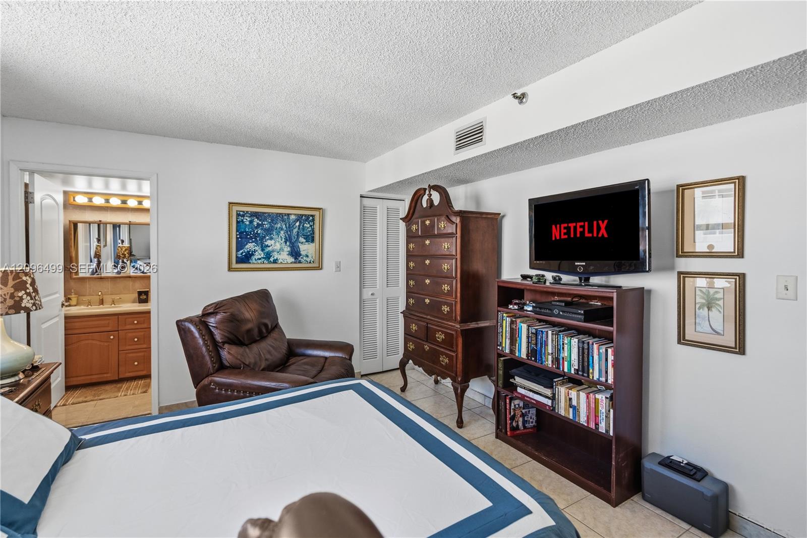 4301 Collins Avenue 901 Property Photo 21