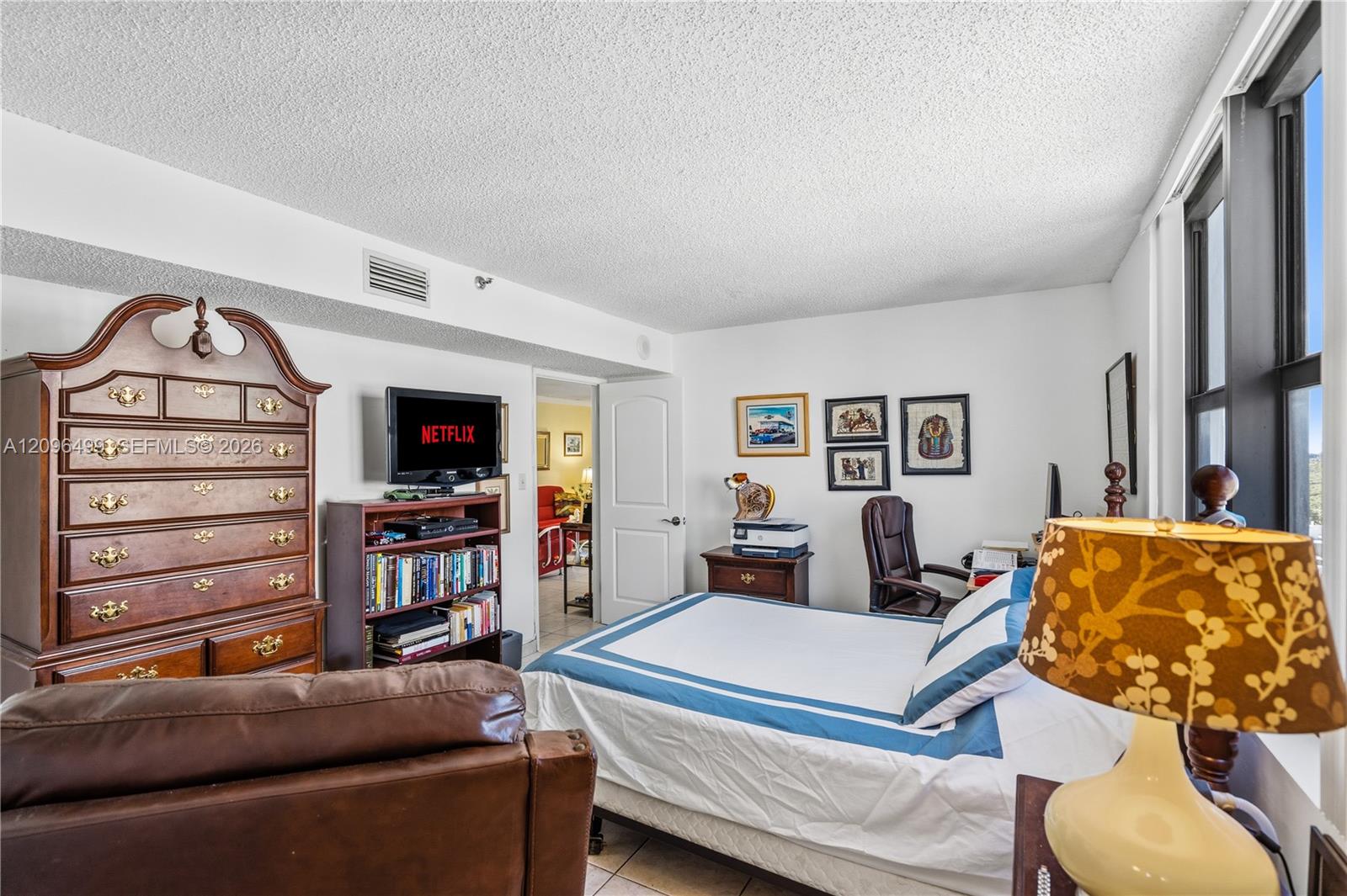 4301 Collins Avenue 901 Property Photo 22