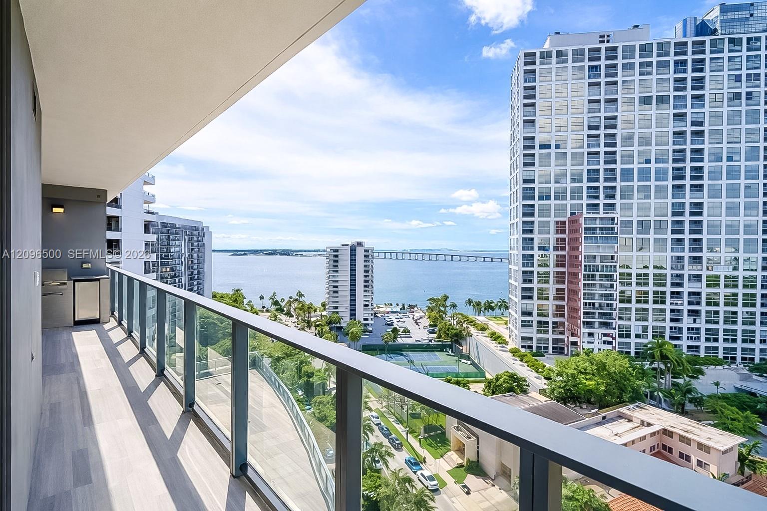 1451 Brickell Avenue 1404 Property Photo 1