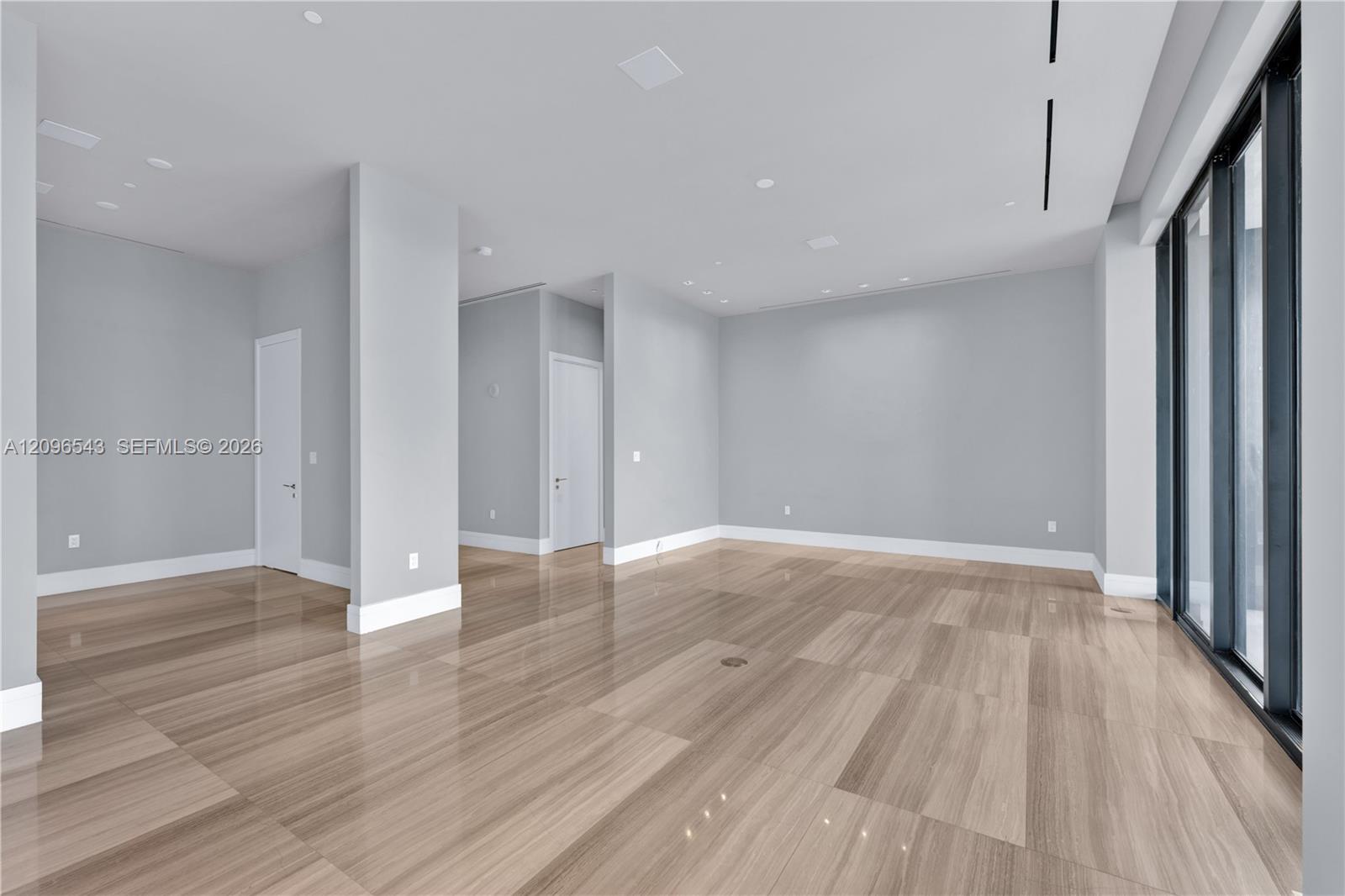 17141 Collins Avenue 4202 Property Photo 15