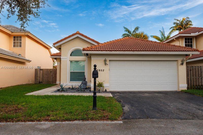 6952 Nw 27th Court Property Photo 1