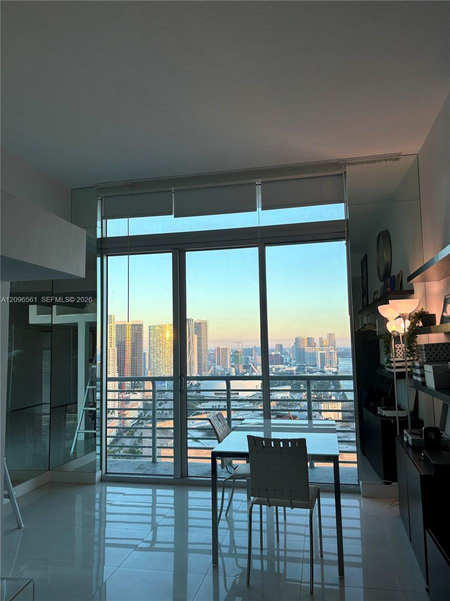 335 S Biscayne Boulevard LPH-06 Property Photo 1