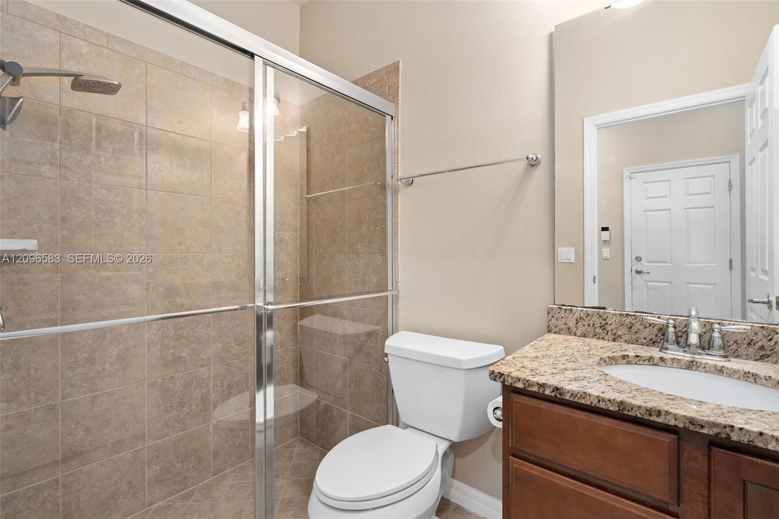 5054 Superior Place Property Photo 6