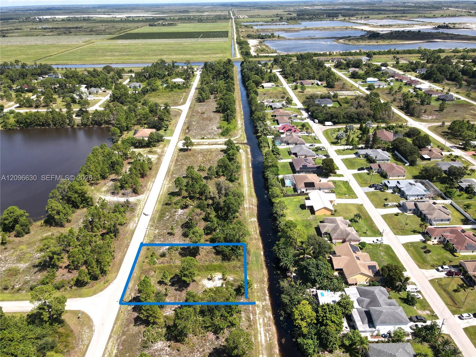 1220 Edelweiss Property Photo 1