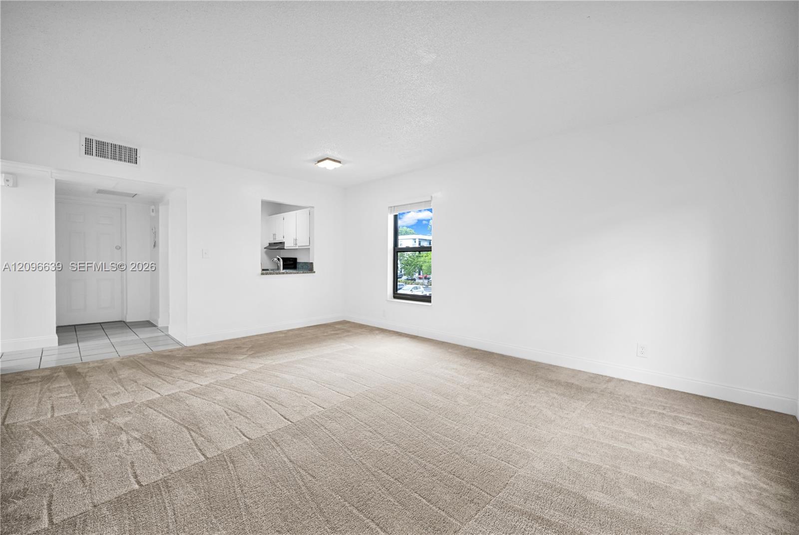 7550 Stirling Road C307 Property Photo 3