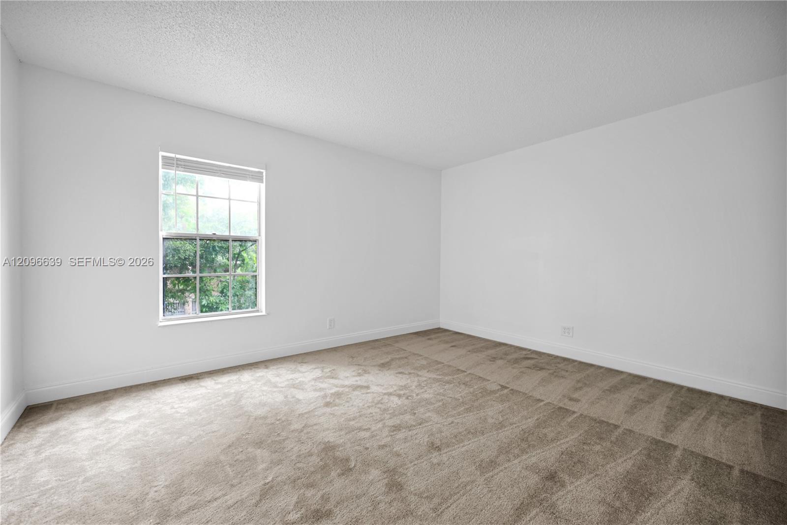 7550 Stirling Road C307 Property Photo 11