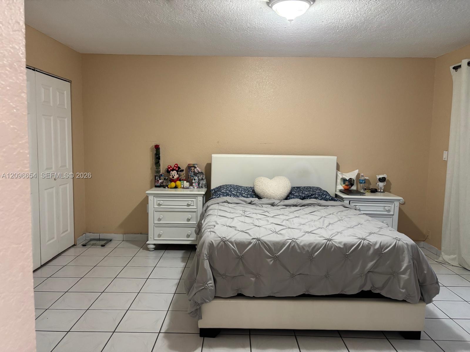 A12096654 Property Photo 10