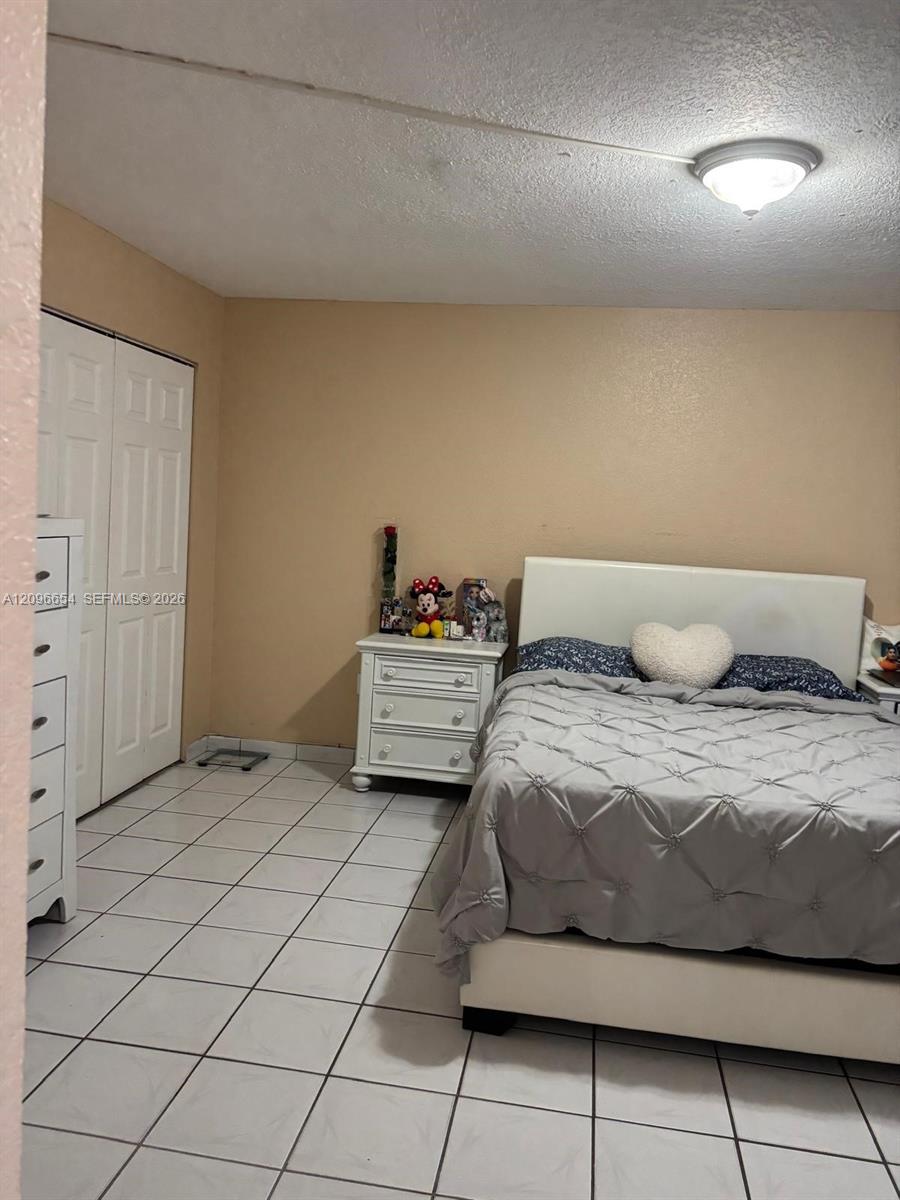 A12096654 Property Photo 11