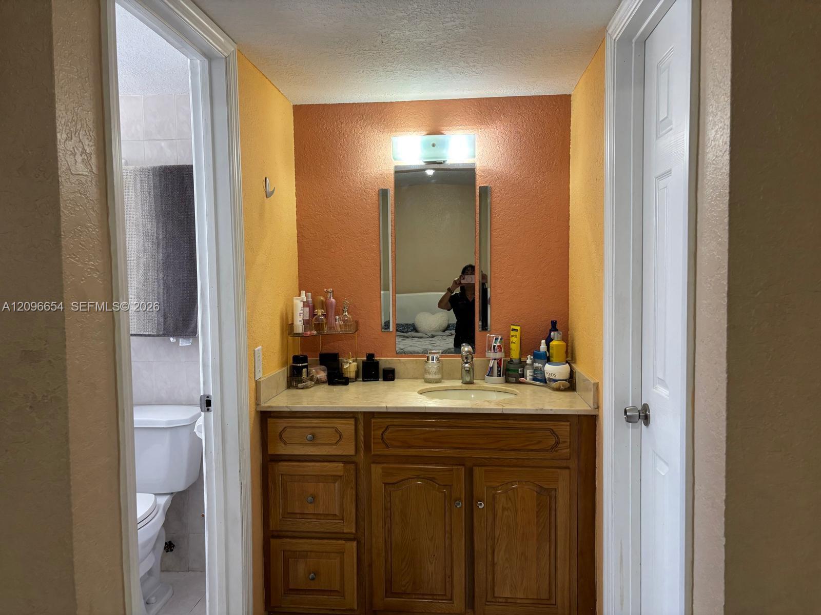 A12096654 Property Photo 15