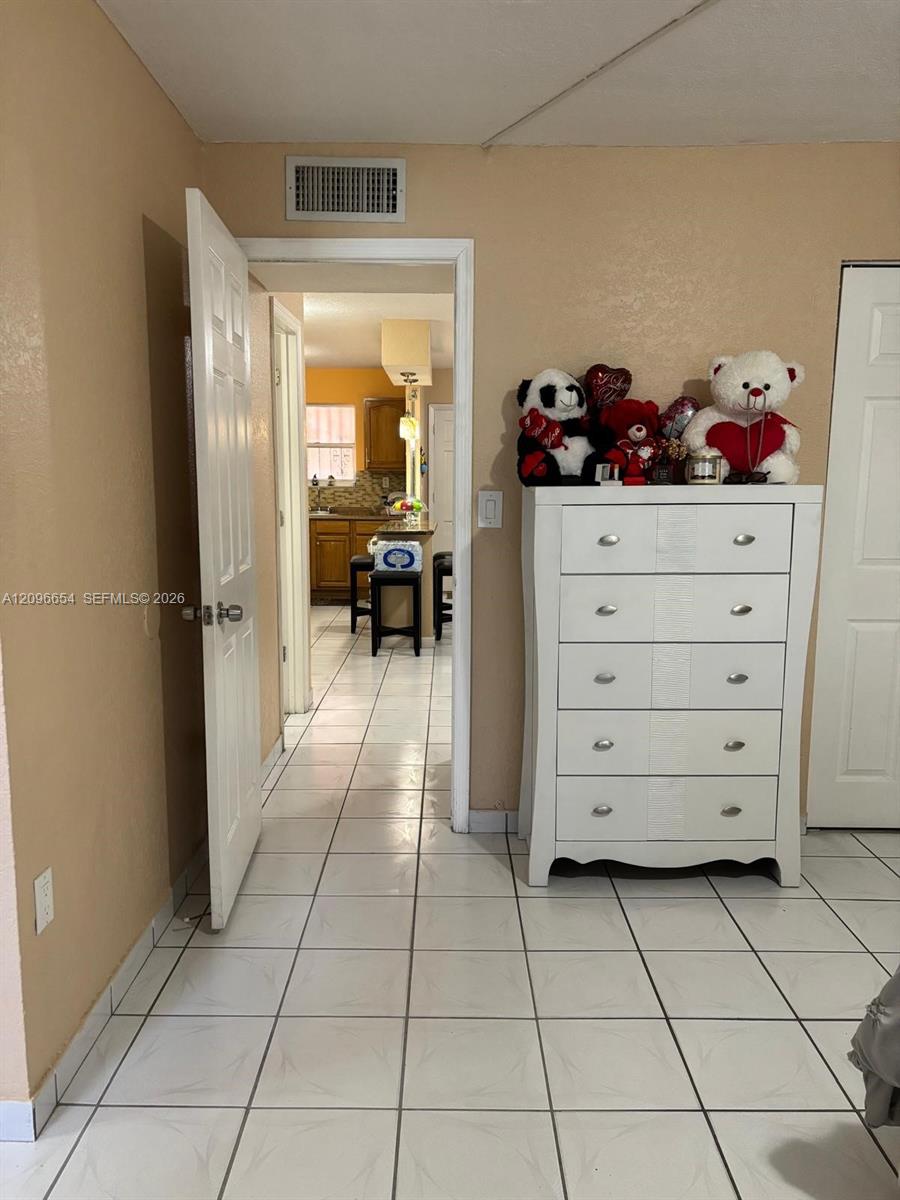 A12096654 Property Photo 50