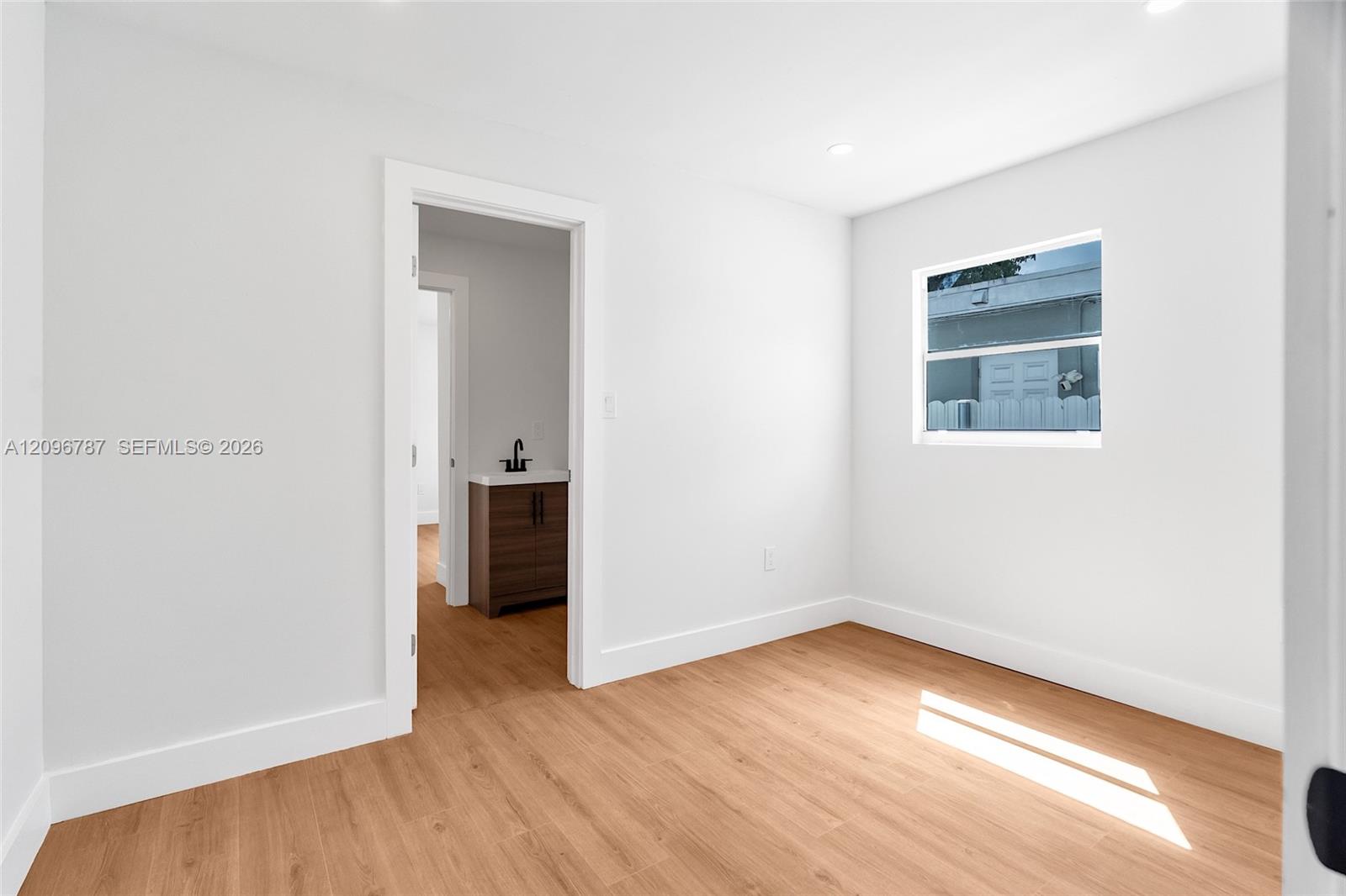 1046 Jann Avenue Property Photo 12