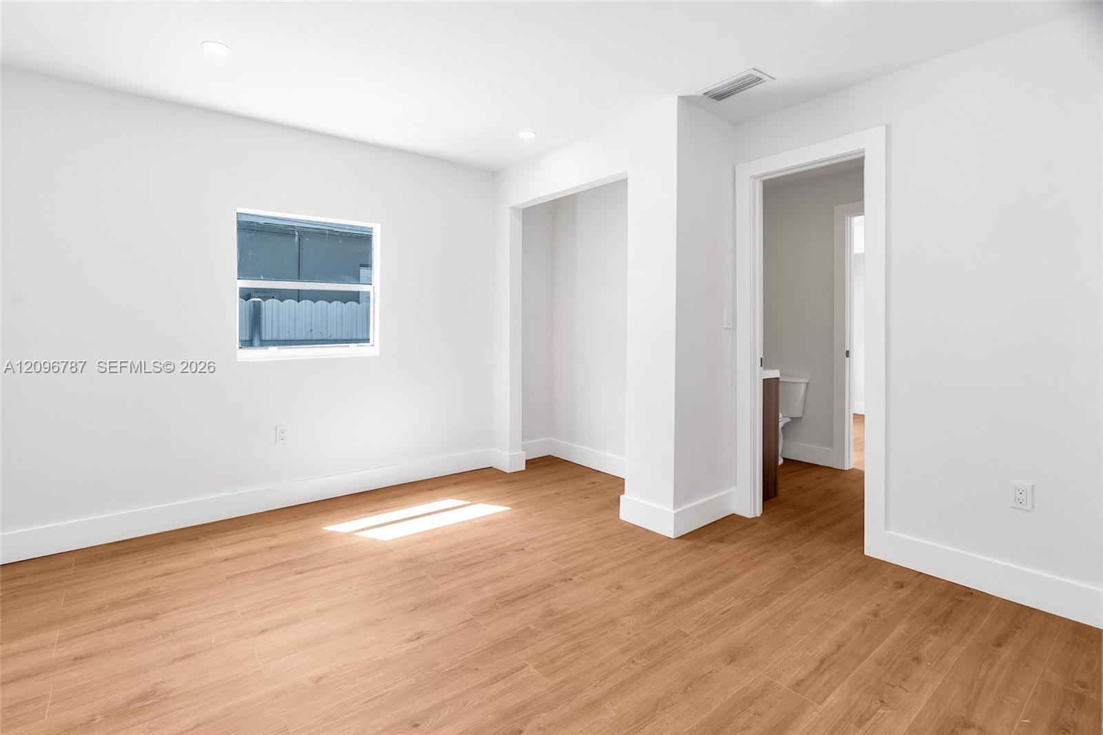 1046 Jann Avenue Property Photo 17