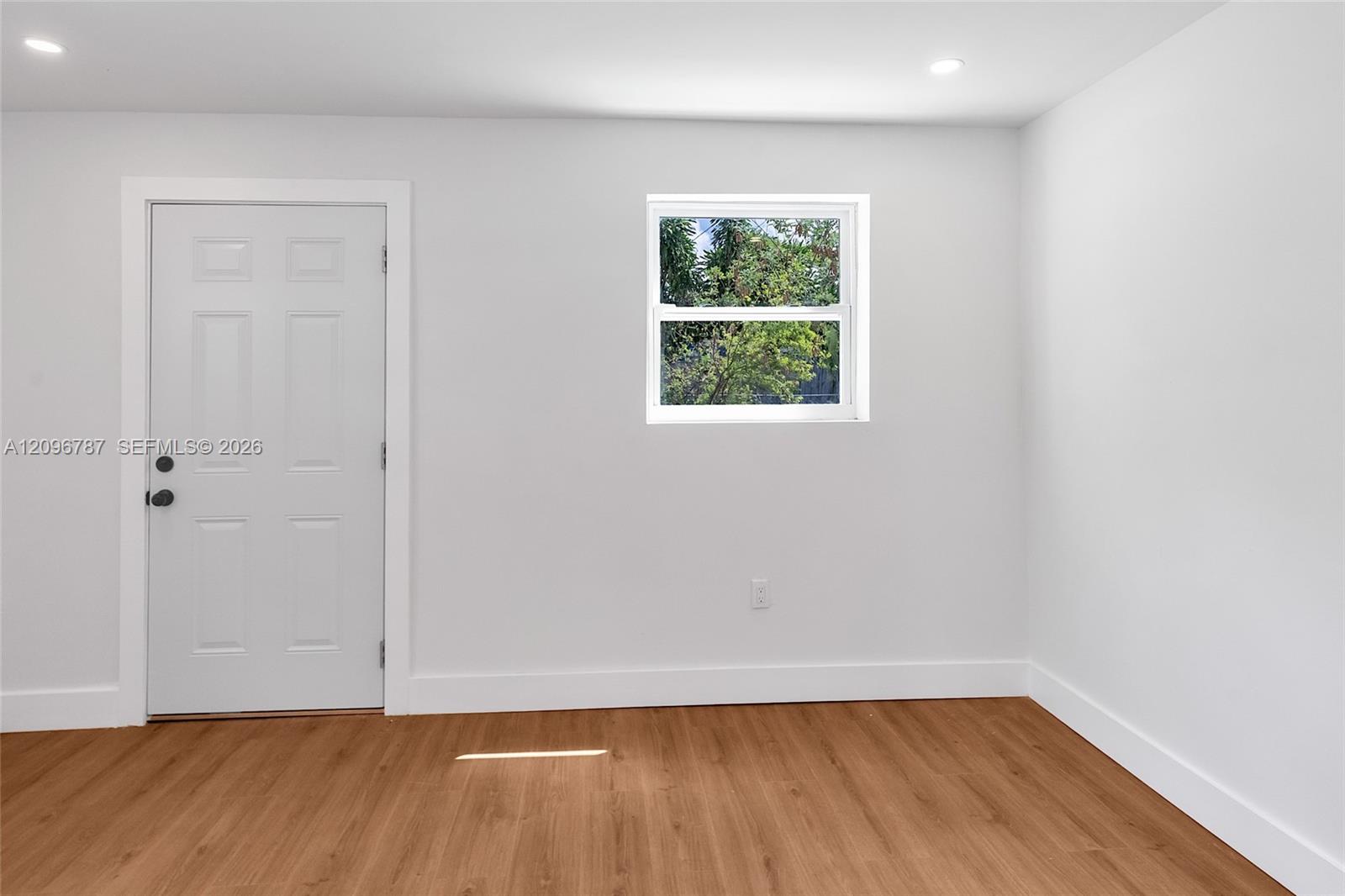 1046 Jann Avenue Property Photo 19