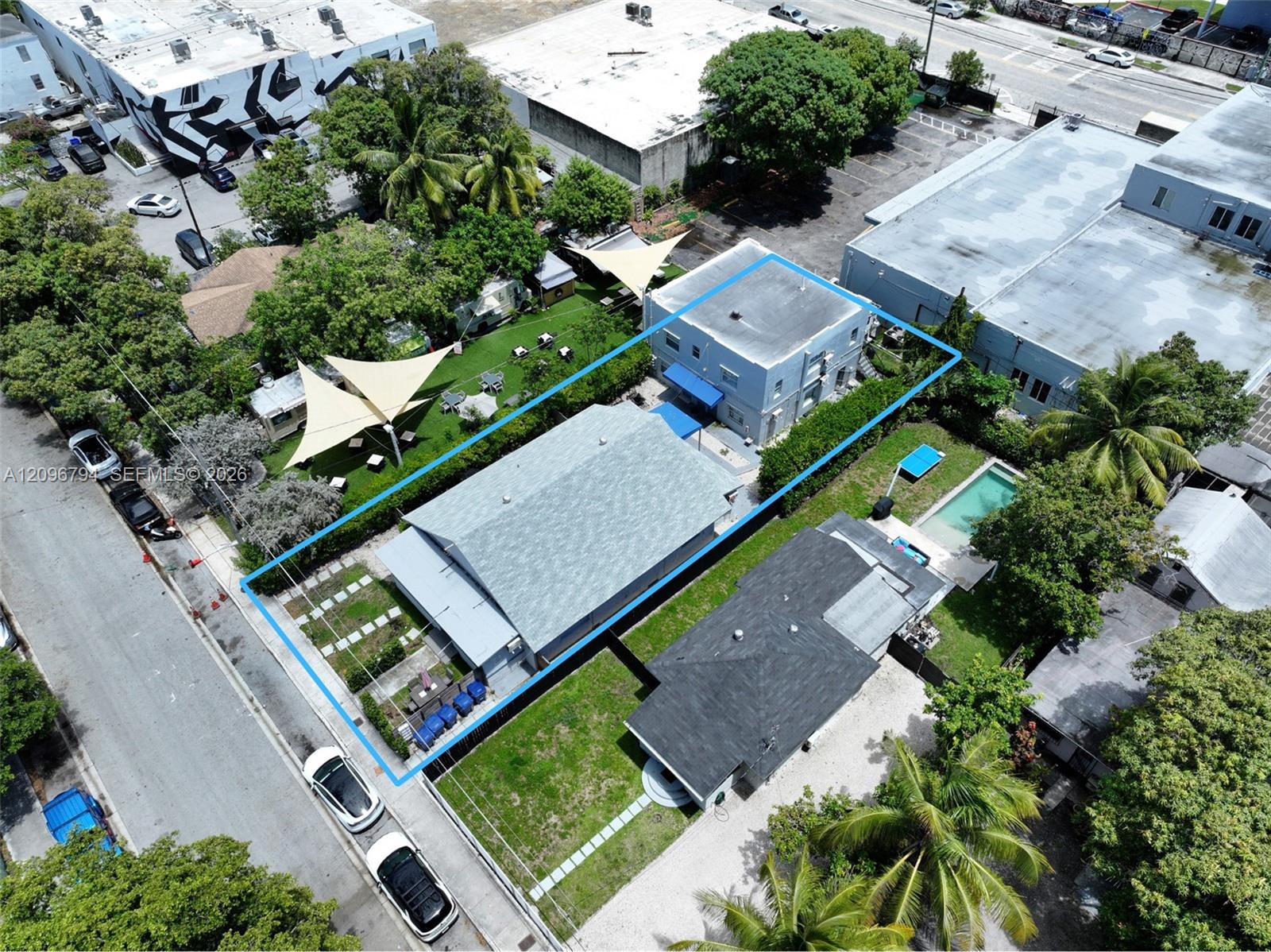 548 NW 30th Street Property Photo 1