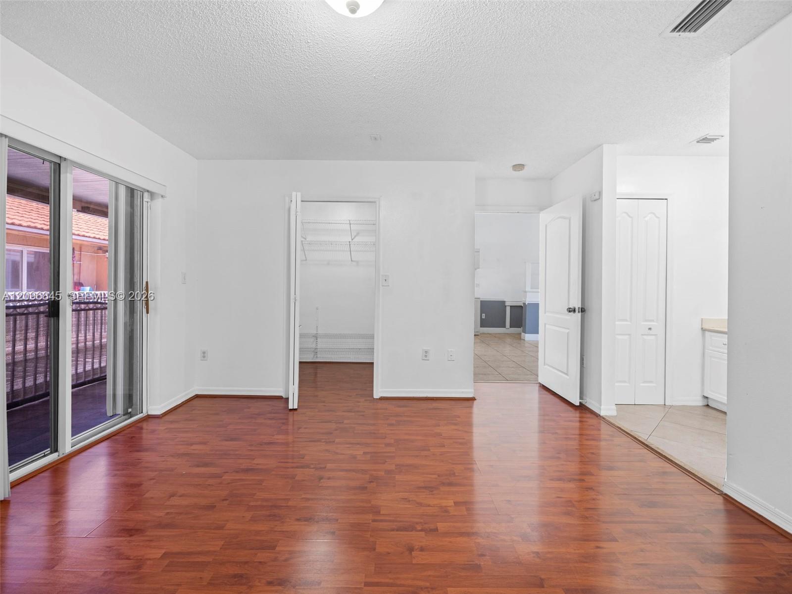 2485 W 76th Street 207 Property Photo 17