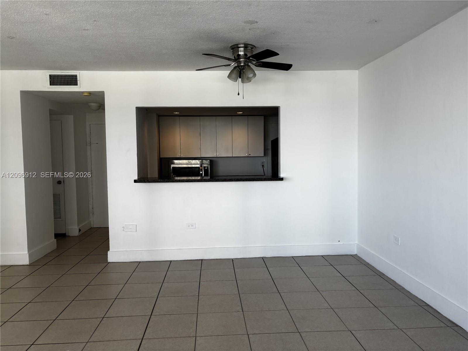 A12096912 Property Photo 5