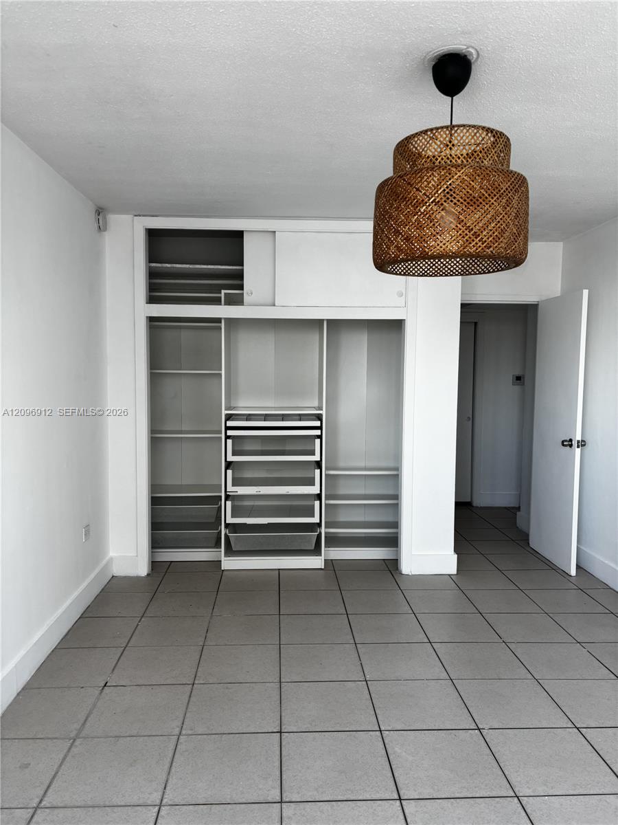A12096912 Property Photo 10