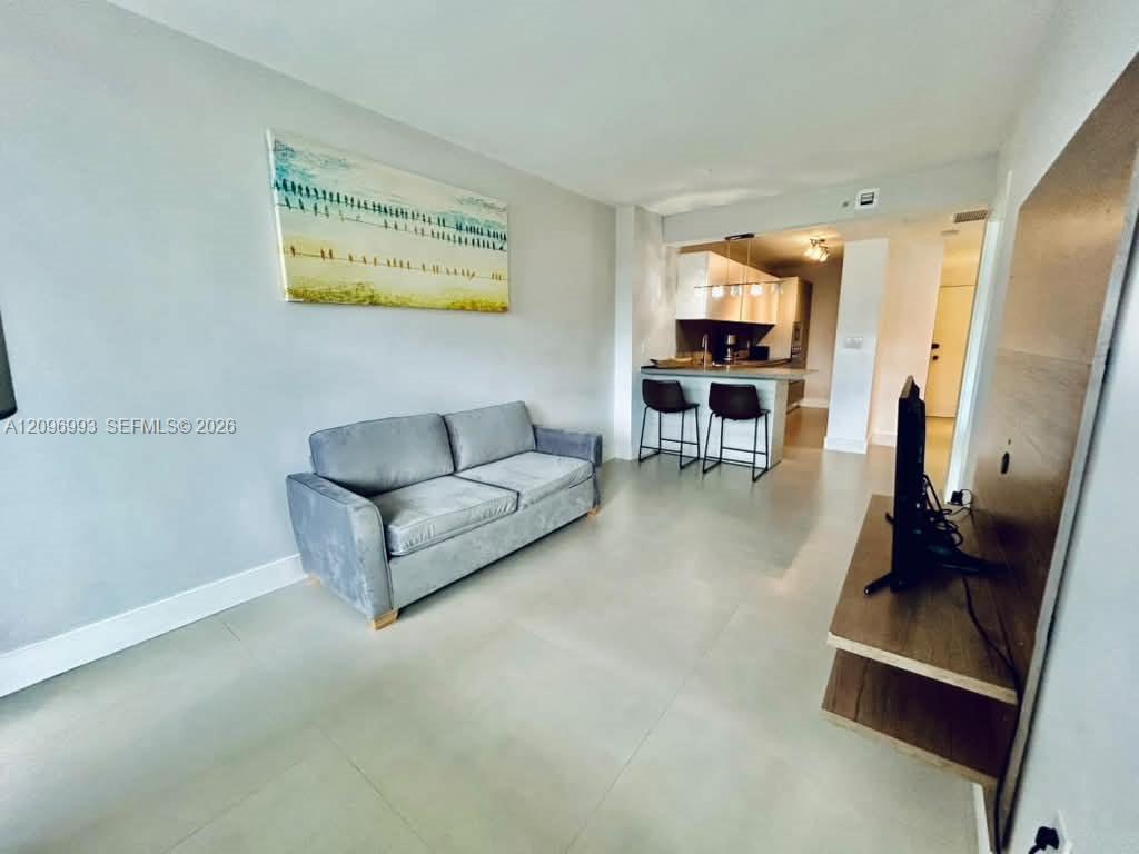 100 Lincoln Road 420 Property Photo 1