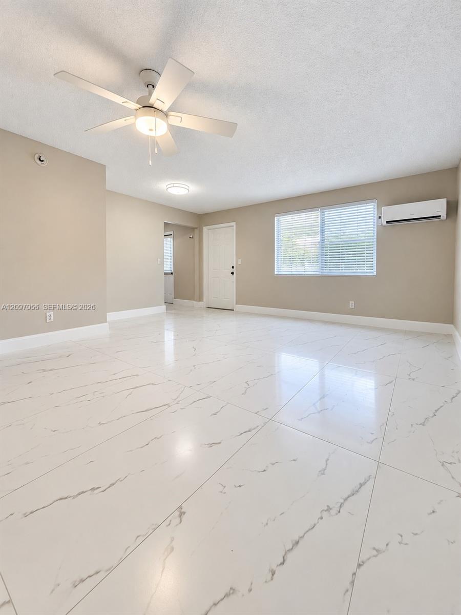 616 Sw 14th Avenue 205 Property Photo 4