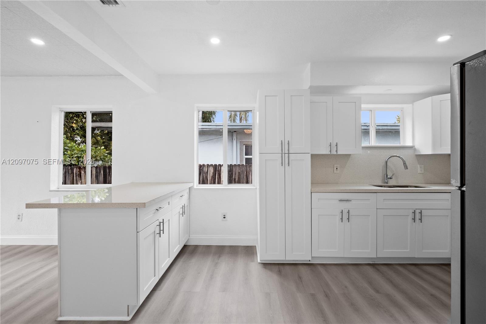 511 Ne 131st Street Property Photo 10