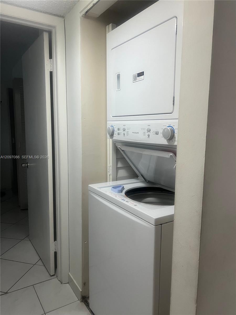 18200 Mediterranean Boulevard 3-22 Property Photo 3