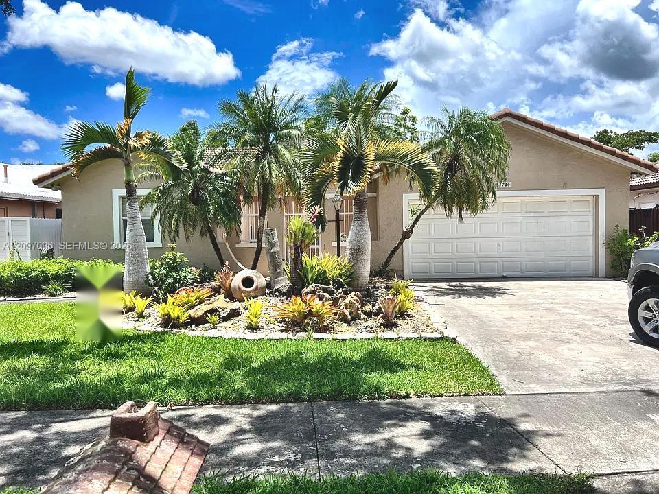 14740 SW 170th Terrace Property Photo 1