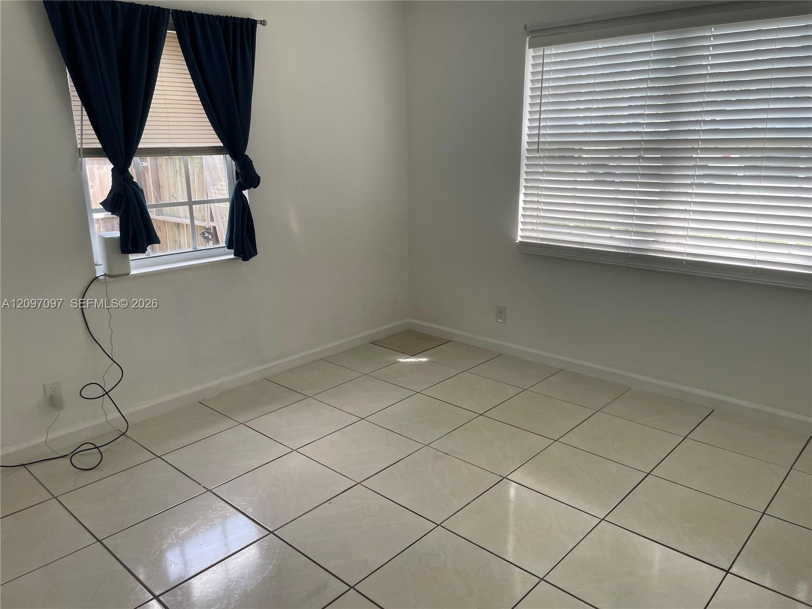 1609 Davie Boulevard Property Photo 17