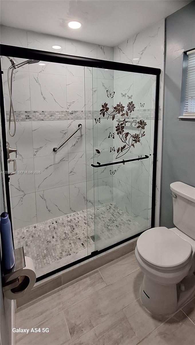 A12097118 Property Photo 3