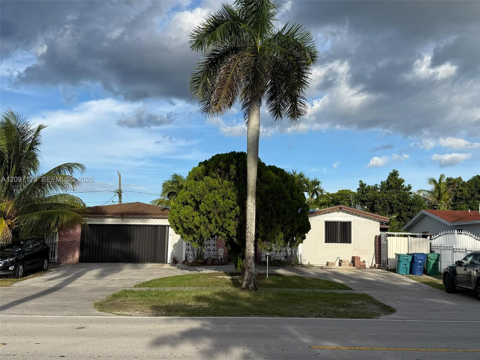 17731 Sw 112th Avenue Property Photo 1
