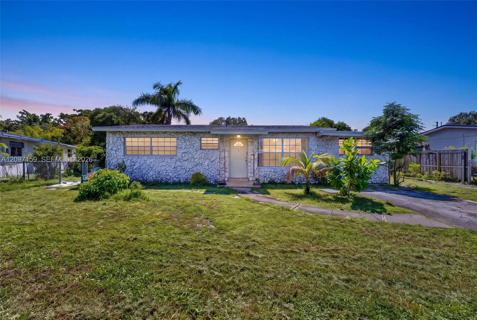 3020 Sw 8th Street Property Photo 1
