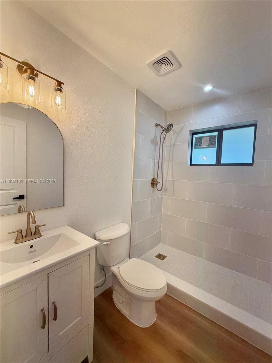 10880 Sw 222nd Drive Property Photo 10