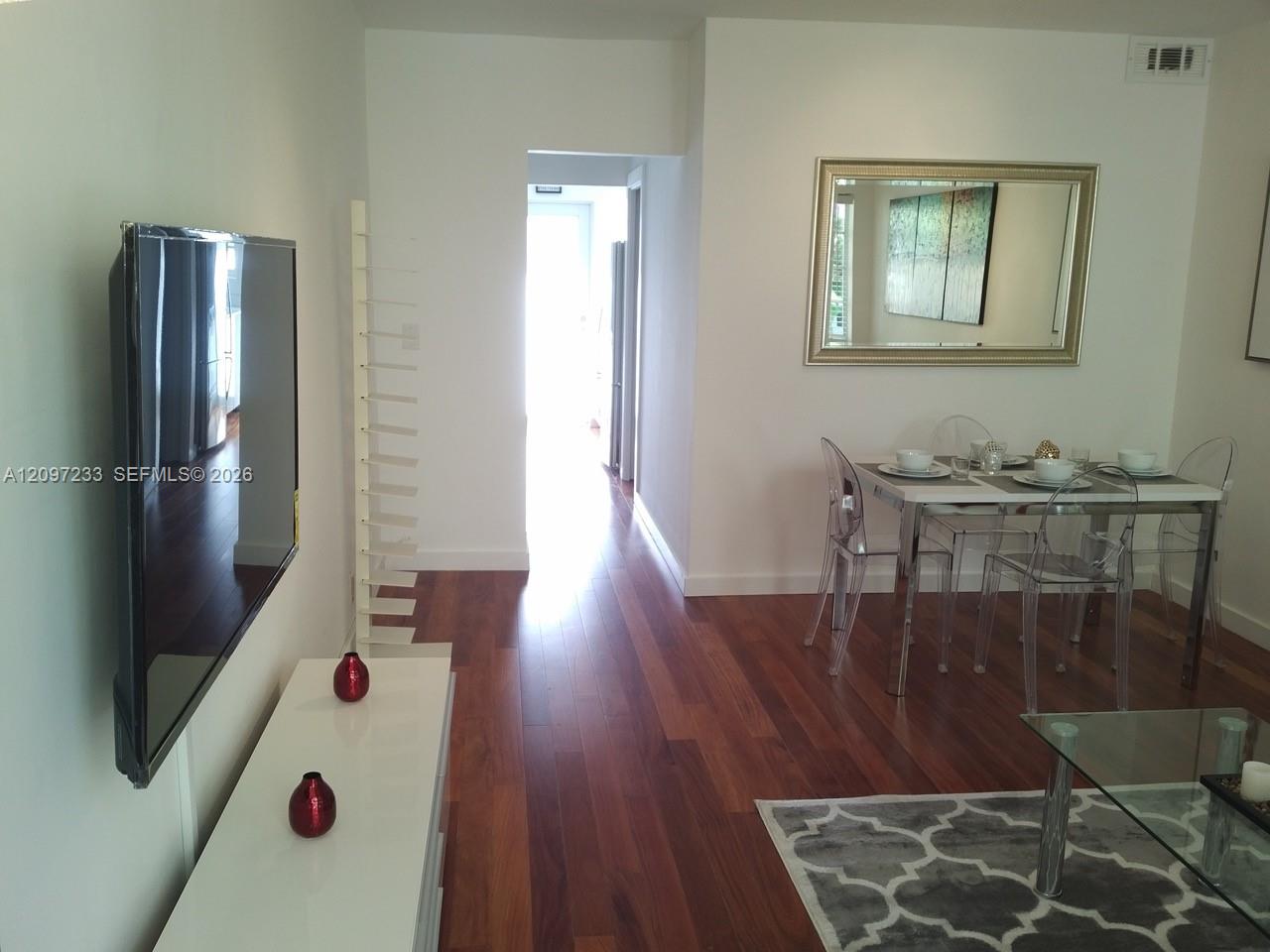 A12097233 Property Photo 5