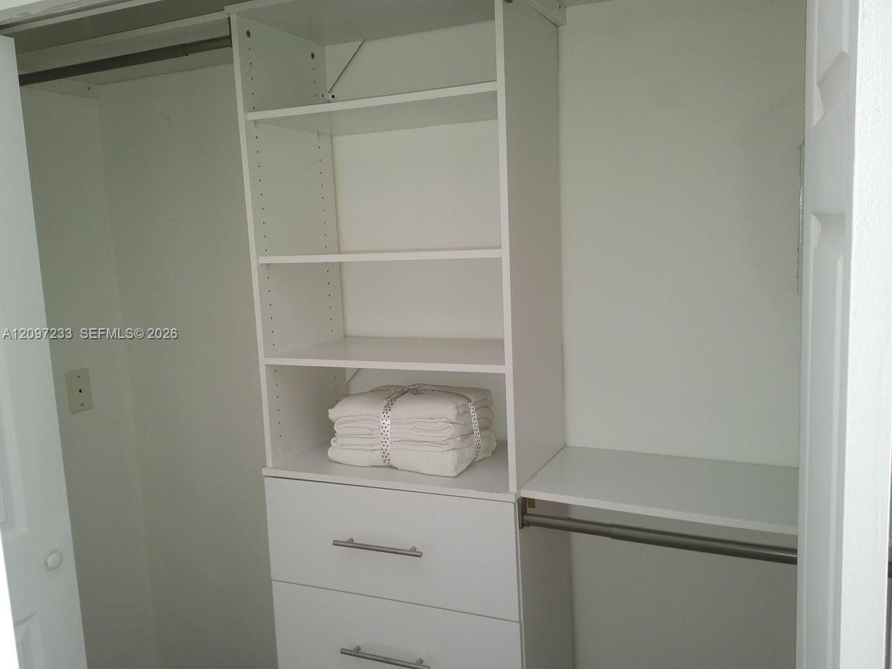 A12097233 Property Photo 13