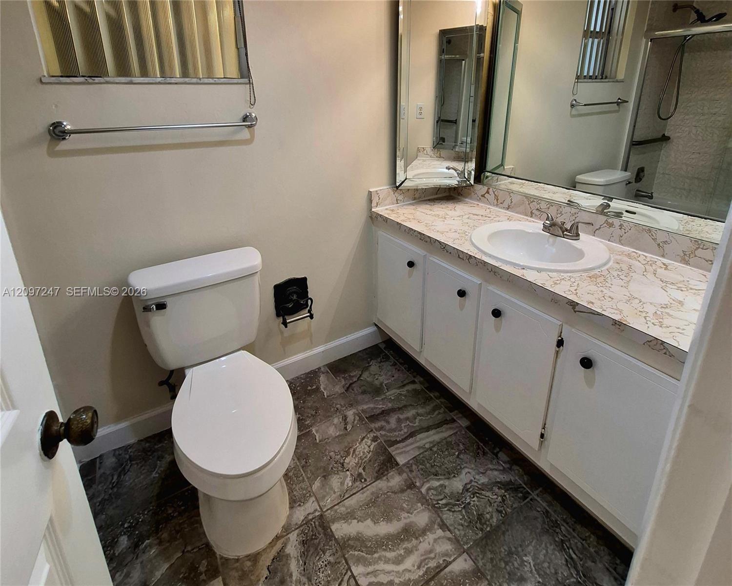 403 Nw 68th Avenue 309 Property Photo 10