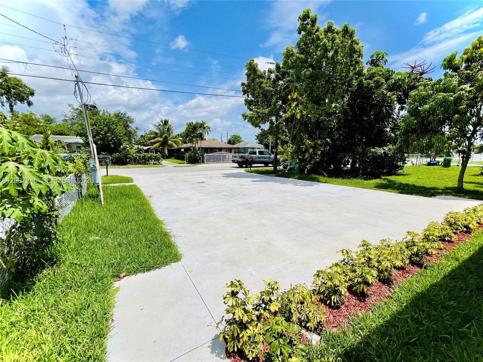 3118 Nw 60 Street 0 Property Photo 2
