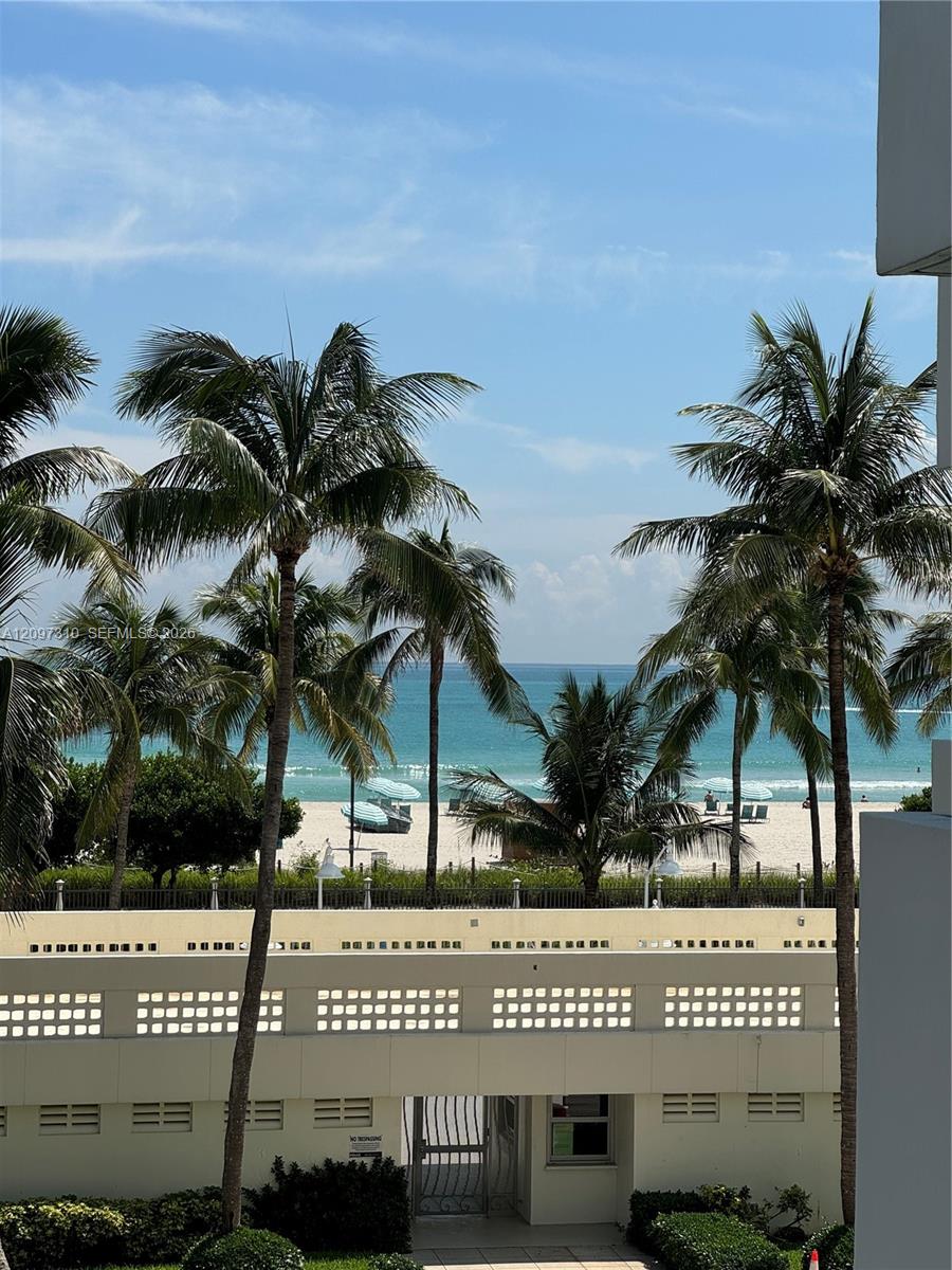 2899 Collins Avenue 425 Property Photo 1