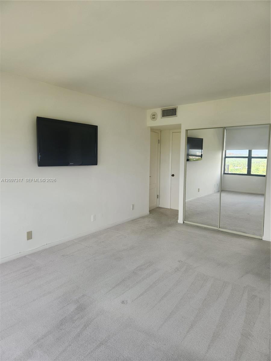 780 Ne 69th Street 1606 Property Photo 9