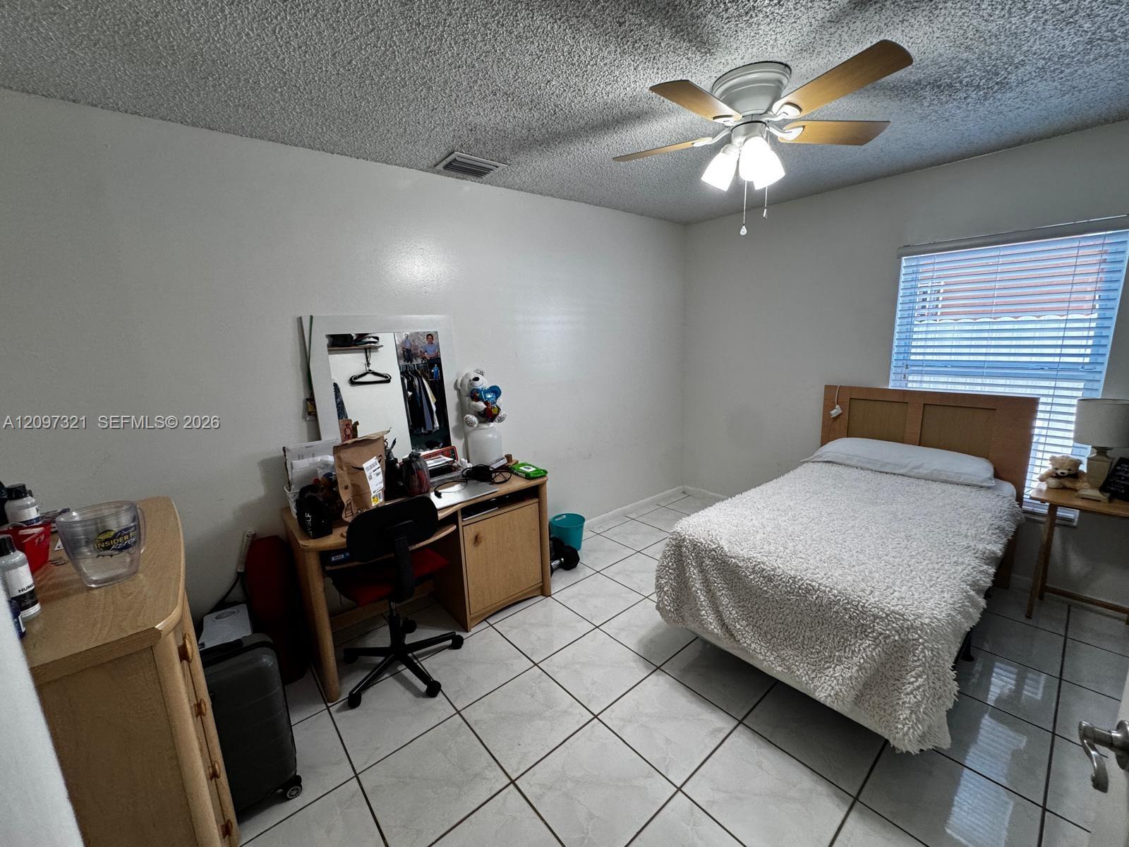 5836 Nw 199th Street Property Photo 16